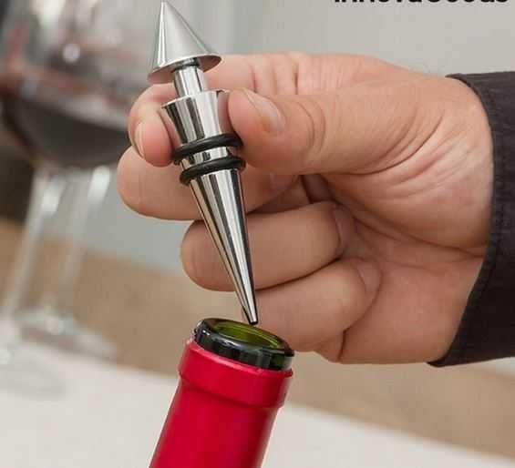 Луксозна КУТИЯ ЗА ВИНО с ШАХ и Аксесоари. Подаръчен комплект с ШАХМАТ