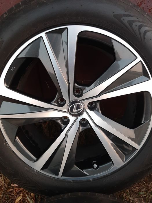Продам диски р19 Лексус оригинал