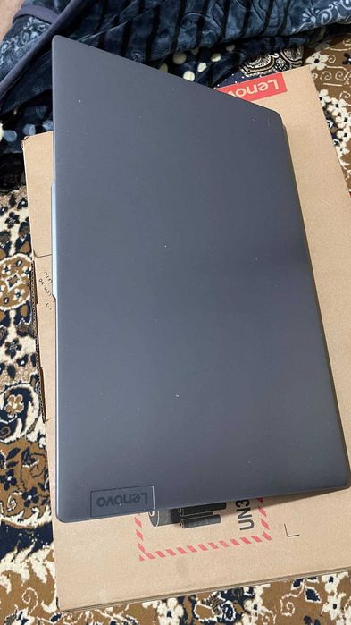 Ноутбук Lenovo IdeaPAD Slim 3 15;8 ДЮЙМ 512GB SSD 8GB RAM