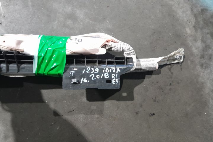 Airbag cortina stanga 6F0880741G 6F0880741G Seat Ibiza a 5-a generati