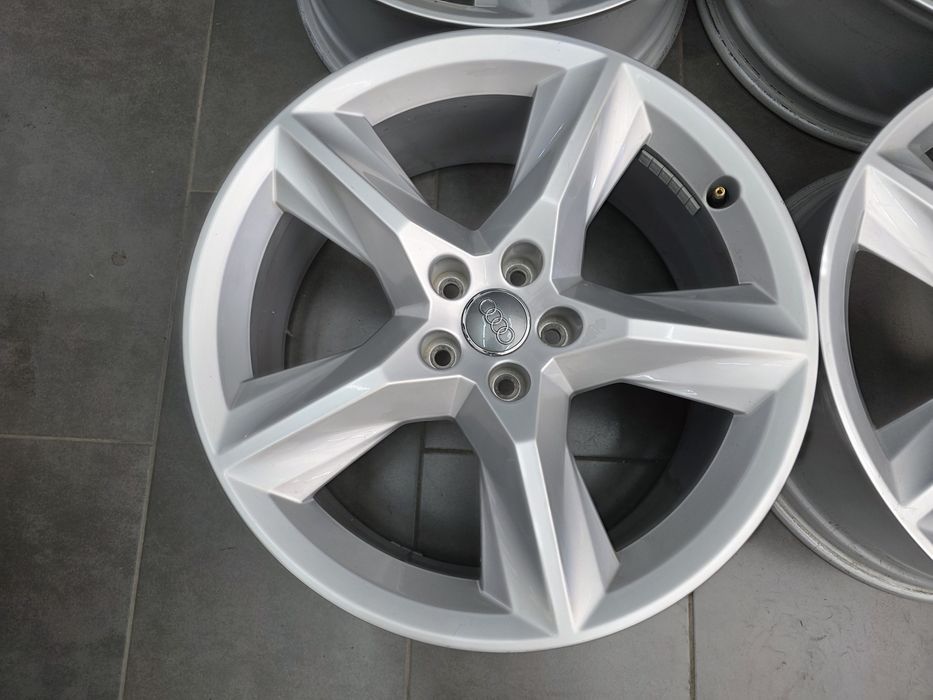 Джанти 19 - Audi Q7