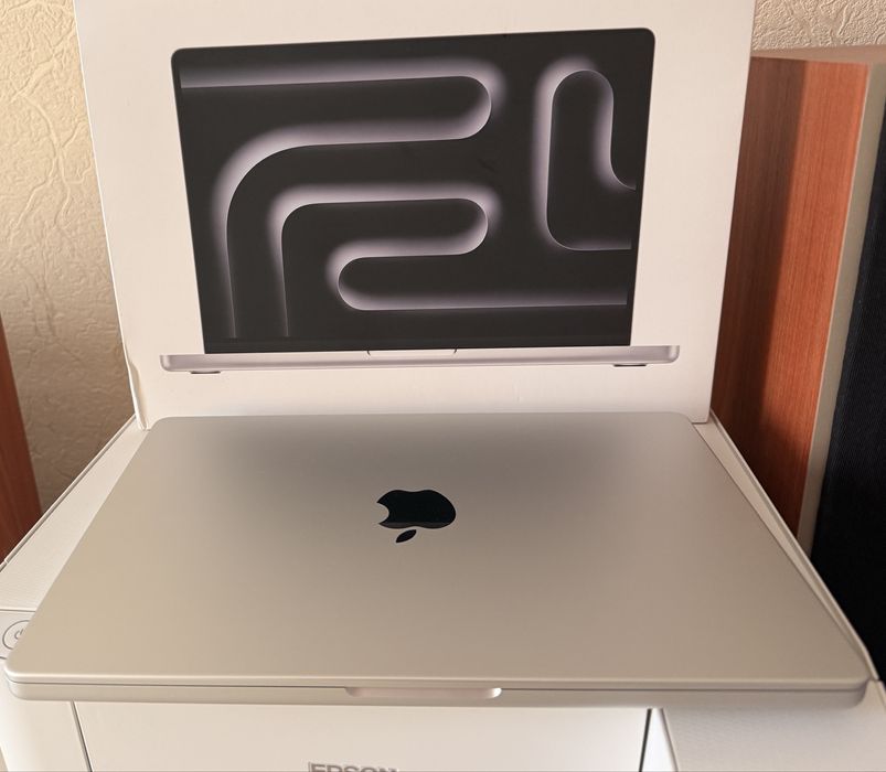 MacBook Pro M4, 14 дюймов