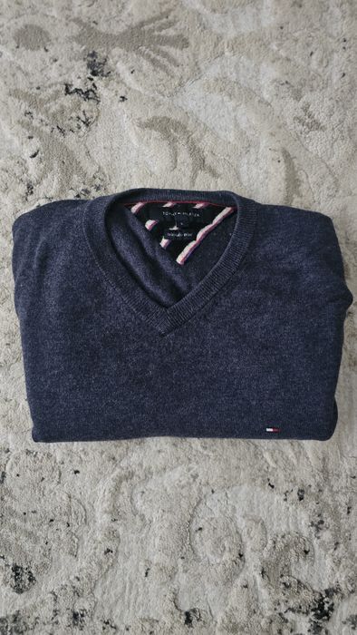 Pulover tommy hilfiger marimea L