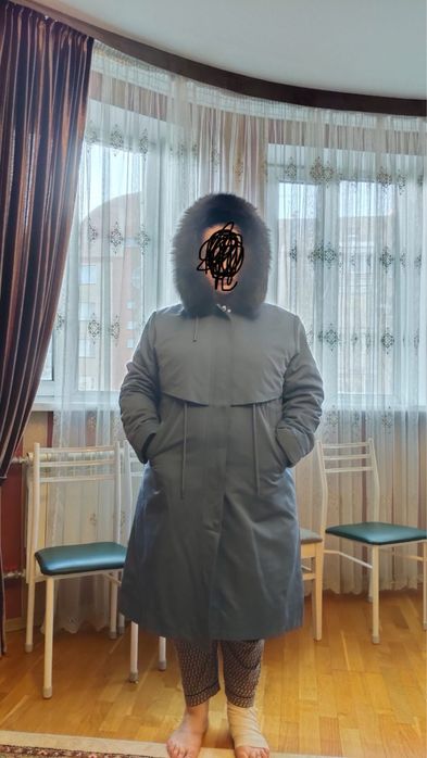 Парка куртка продаю срочно