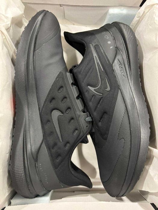 Nike - Air Winflo 9 Shield номер 44.5 мъжки черни Оригинал Код 3322