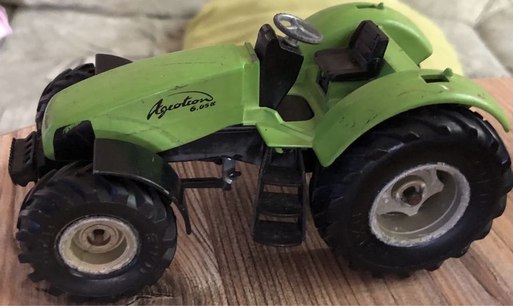 Макети на строителни машини различни мащаби