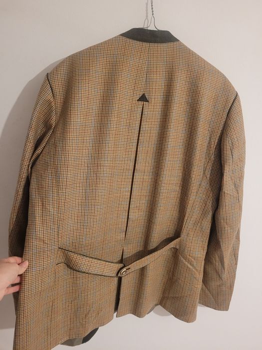 Jacheta Schneiders din lana virgina