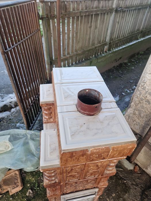 Vând sobă de teracotă