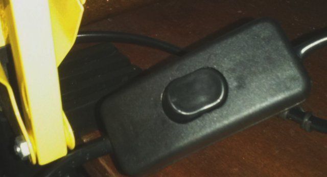 лампа за масичка, бюро - ДО 14феф23 жълта,жълтозена и синя на 52,00