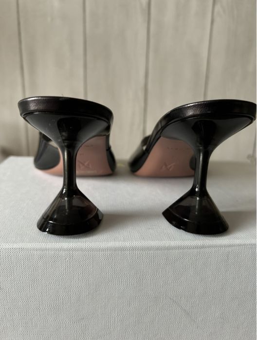 Amina muaddi токчета