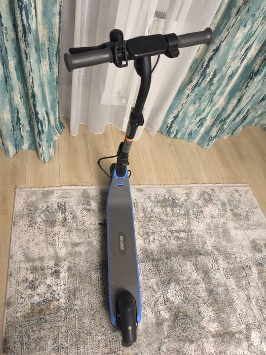 Trotinetă electrică Ninebot by Segway – CA NOUĂ – doar 100 km
