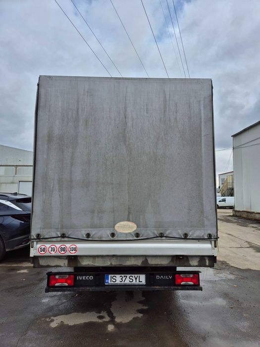 Iveco Daily 35C16 cu prelata