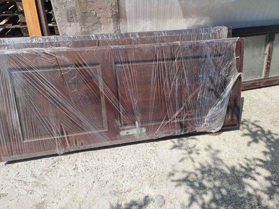 Дървена дограма + дървени интериорни врати