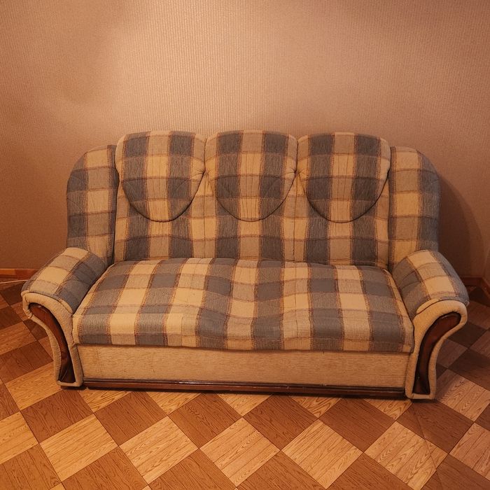 Мягкая мебель б/у, два кресла, диван + мини диван