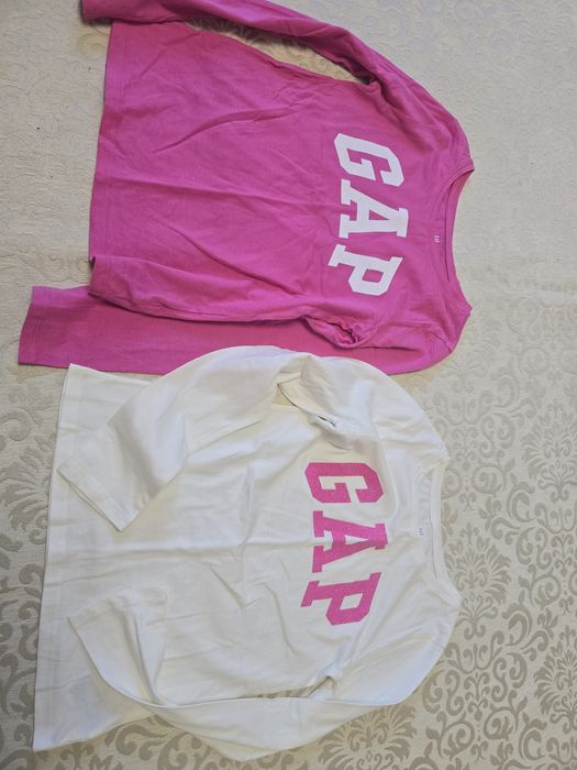 Lot 3 bluze Nike si Gap ,  tricoul cadou, noi, marimea 140