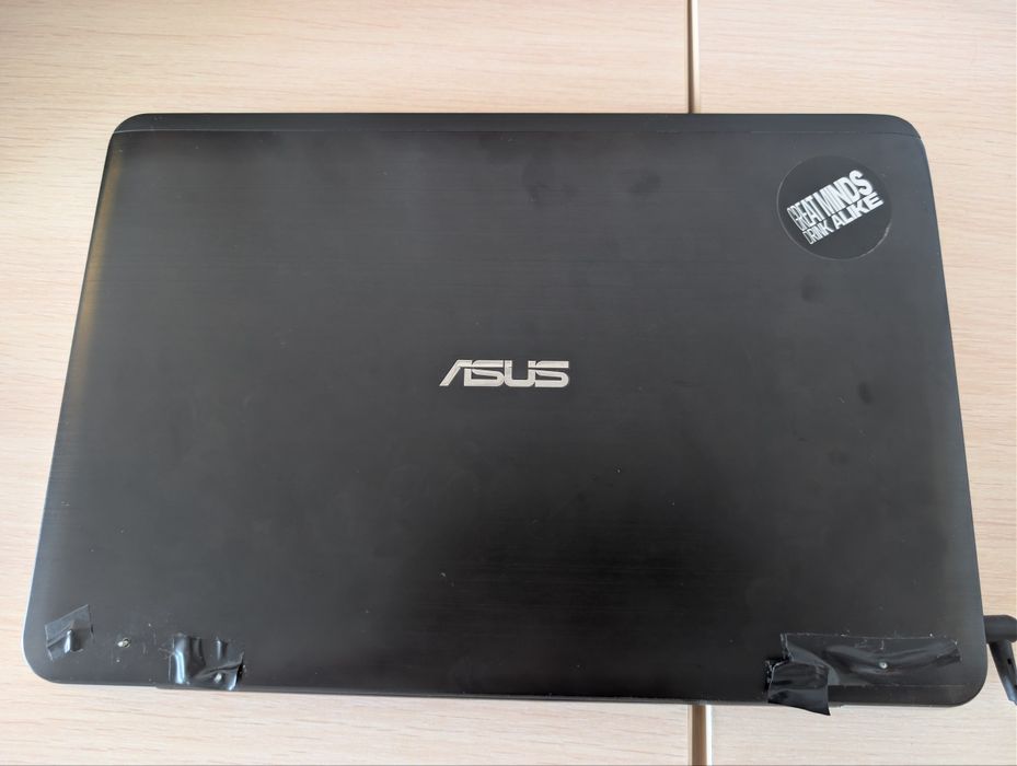 Ноутбук Asus XLN-555