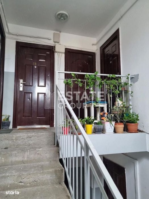 Apartament 2 camere , decomandat, Zona Girocului