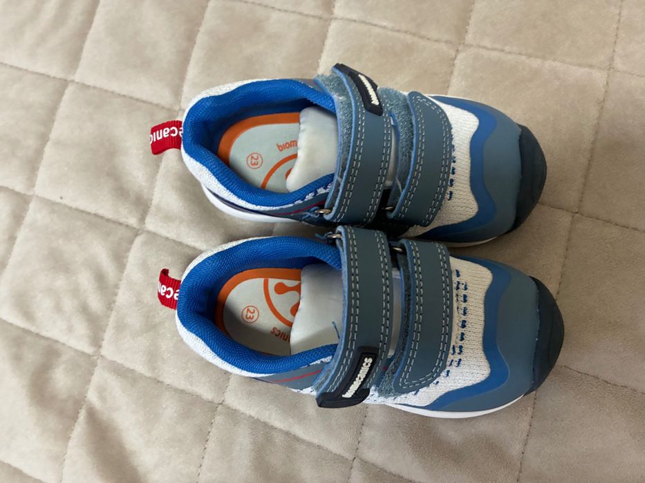 Кроссовки Biomecanics, 23 размер