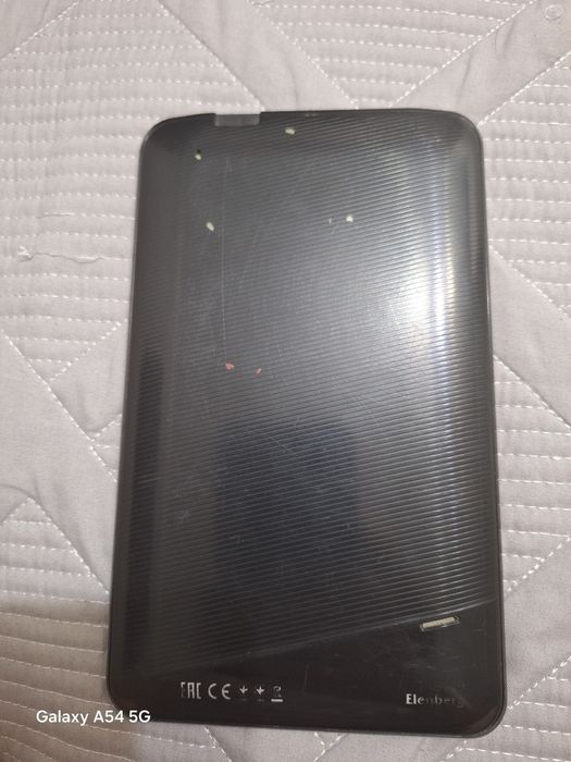 Планшет рабочий, но без зарядки