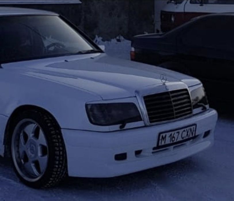 Mercedes W124 реснички