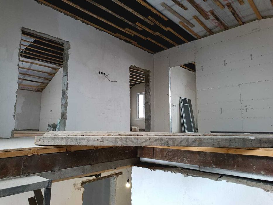 Продажа Мансардного  дома