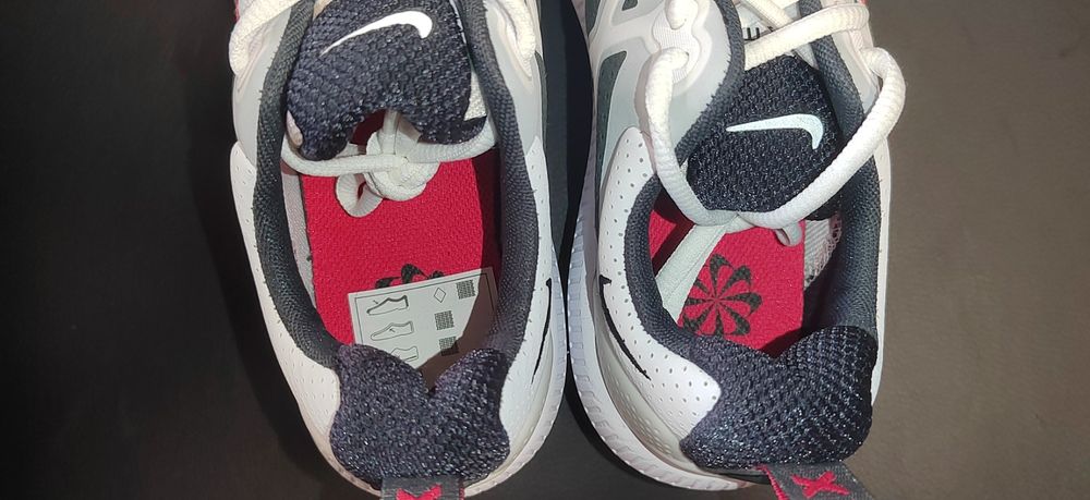 Nike Air Max Genome, номер 37,5