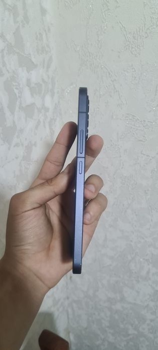 Vivo V23 5G telefoni