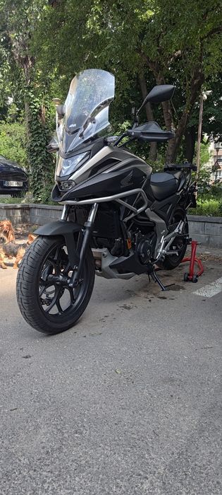 Honda nc750x + top case givi