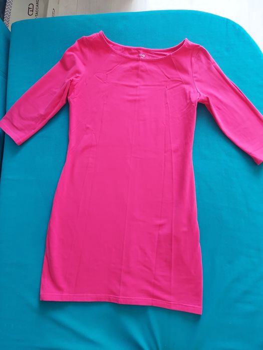 Продам платье недорого