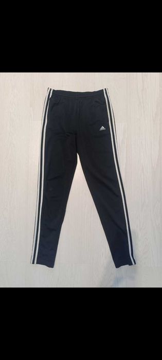 Оригинално спортно долнище Adidas Climalite