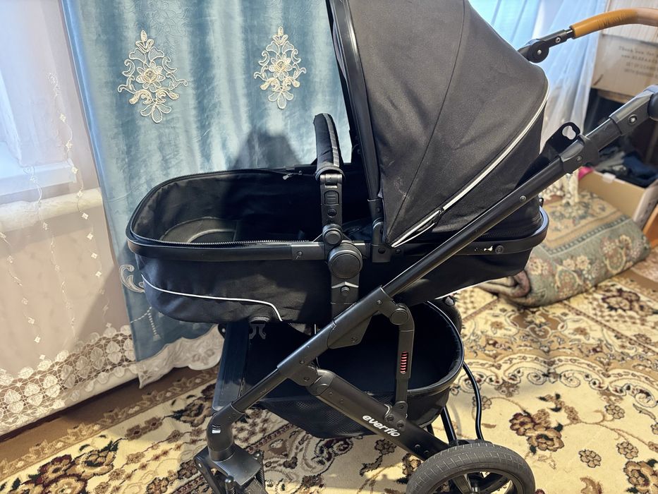 Коляска трансформер