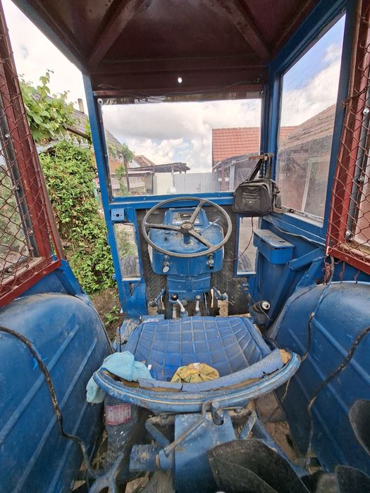 Tractor ford de 45