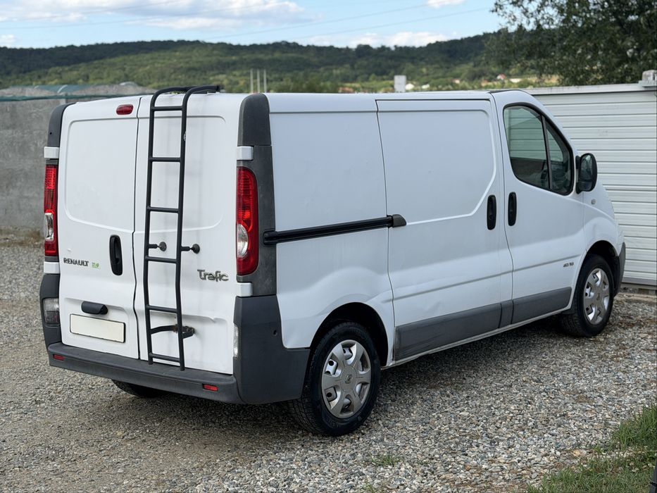 RENAULT Trafic 2014 — imagine 4