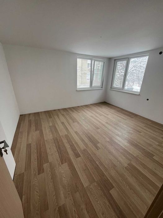 Продава се Етаж от къща в Търговище, Боровец - 90 кв.м за 1473 €/кв.м - Снимка #3