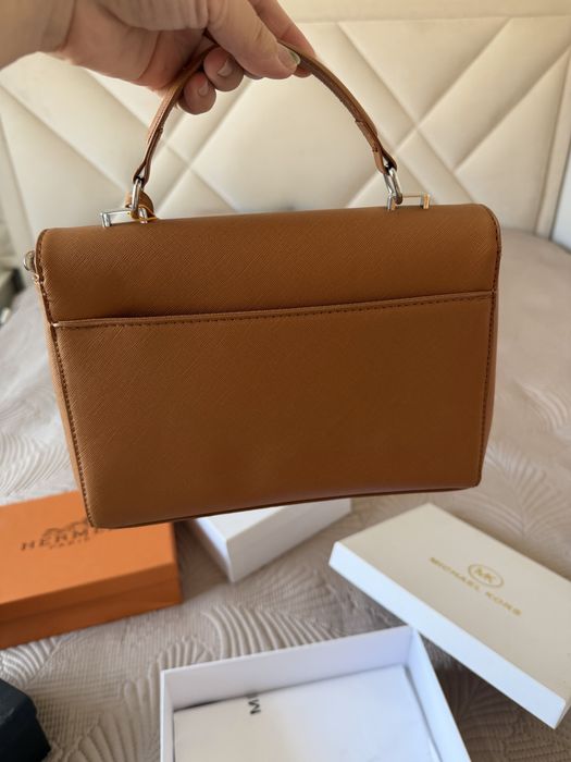 Әйелдер сумкасы.