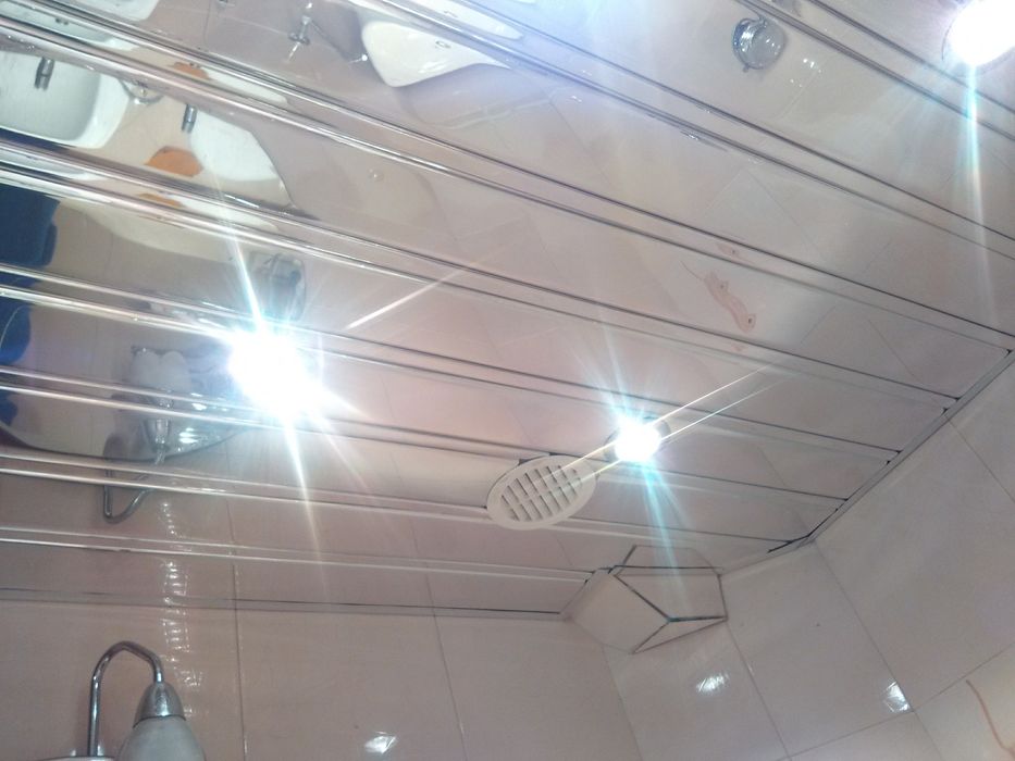 Хънтър Дъглас алуминиев лентовиден таван