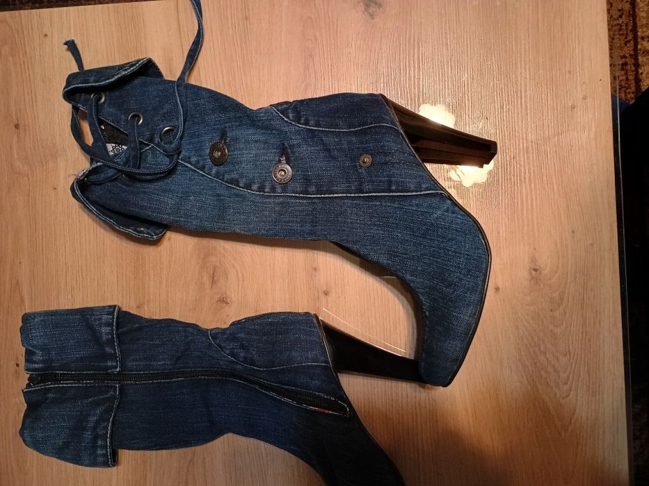 Ботуши  с ток!!!