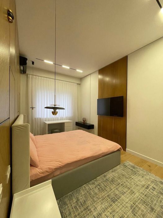 Шайхантахур р-н ЖК Гарденс на: Ташкент сити  3/6/8 91м2 евро ремонт