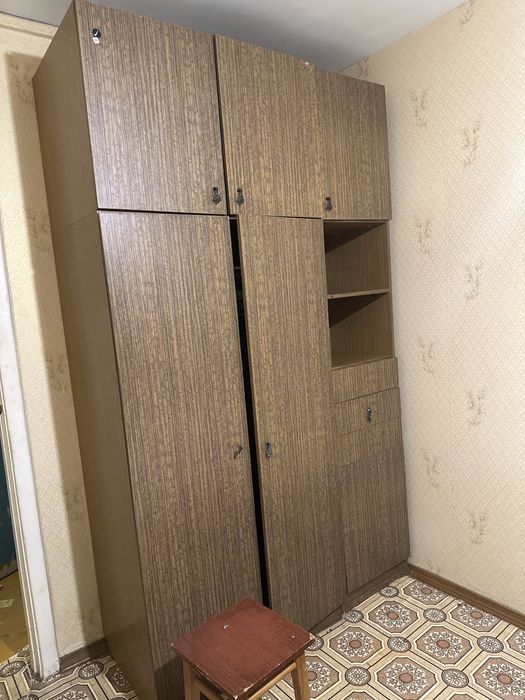 Отдам мебель даром