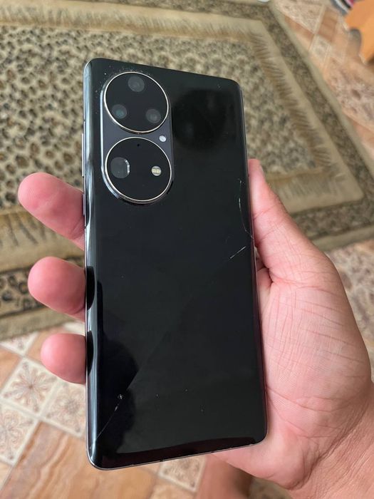 Huawei P50 pro в хорошем состояние