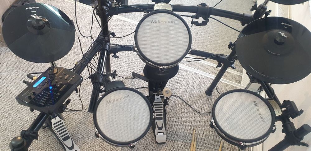 Tobe electronice Millenium