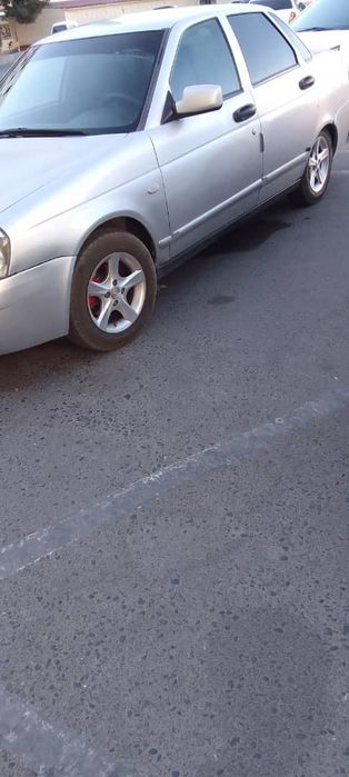 Приора сотилади 2008 метани бор