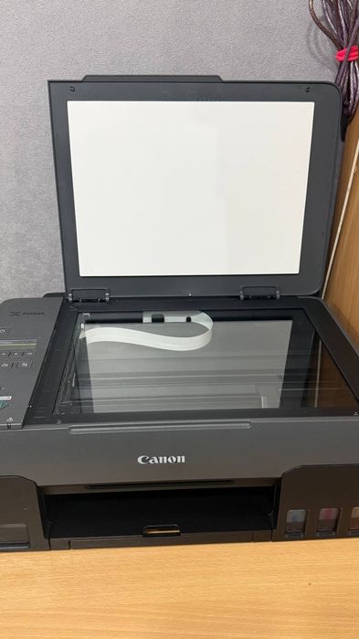 Продам цветной принтер canon pixma 2420.