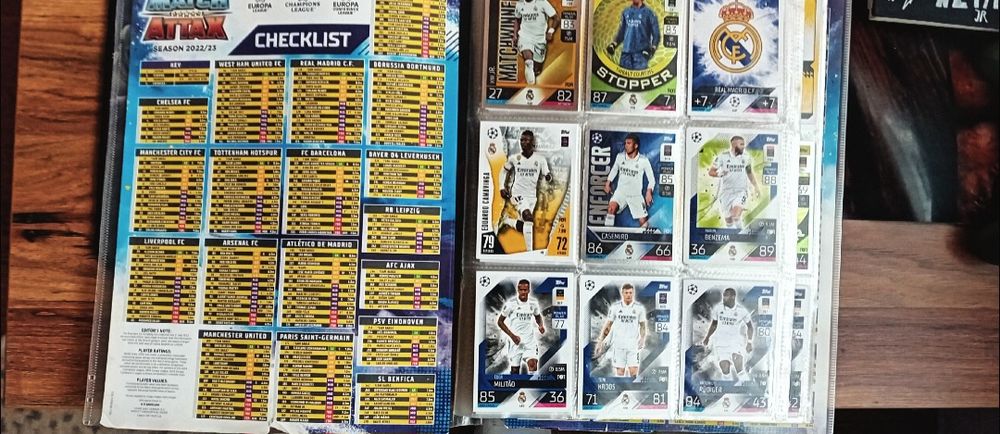 Album match attax pe jumătate