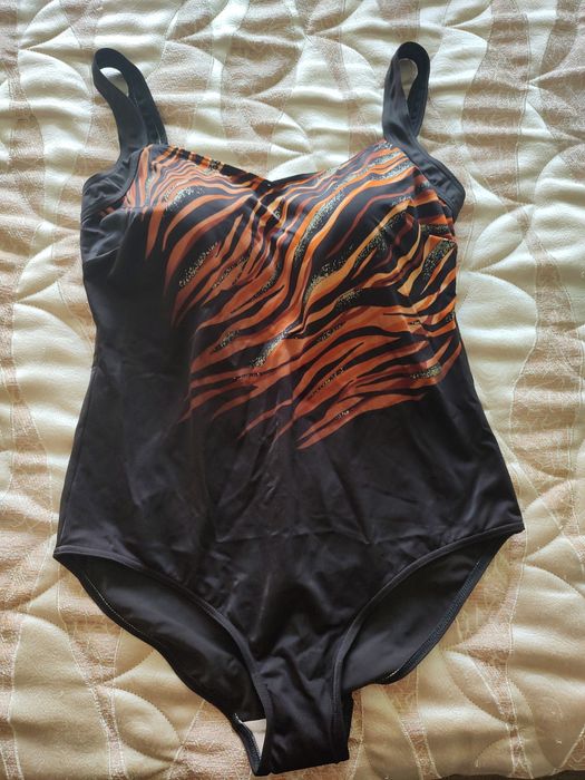 Цял бански  Felina, Triumph Rodeo, Liska, Kangaroos и Victoria Secret