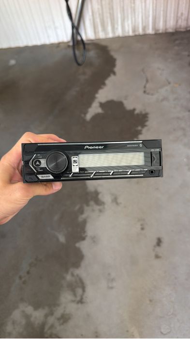 Продам мафон Pioneer s325bt Mixtrax