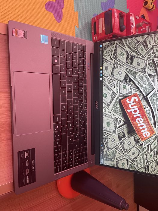 Laptop Acer Aspire Lite 15