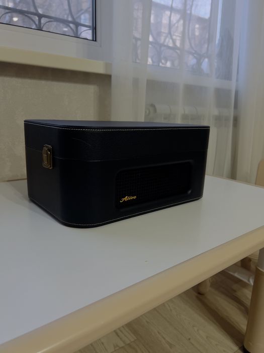 Продам виниловый проигрыватель+ пластинки