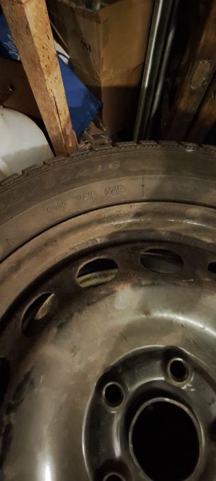 Vând jante otel 5x112 / R16cu anvelope iarna