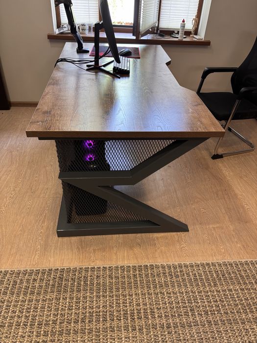 Стол геймерский на заказ